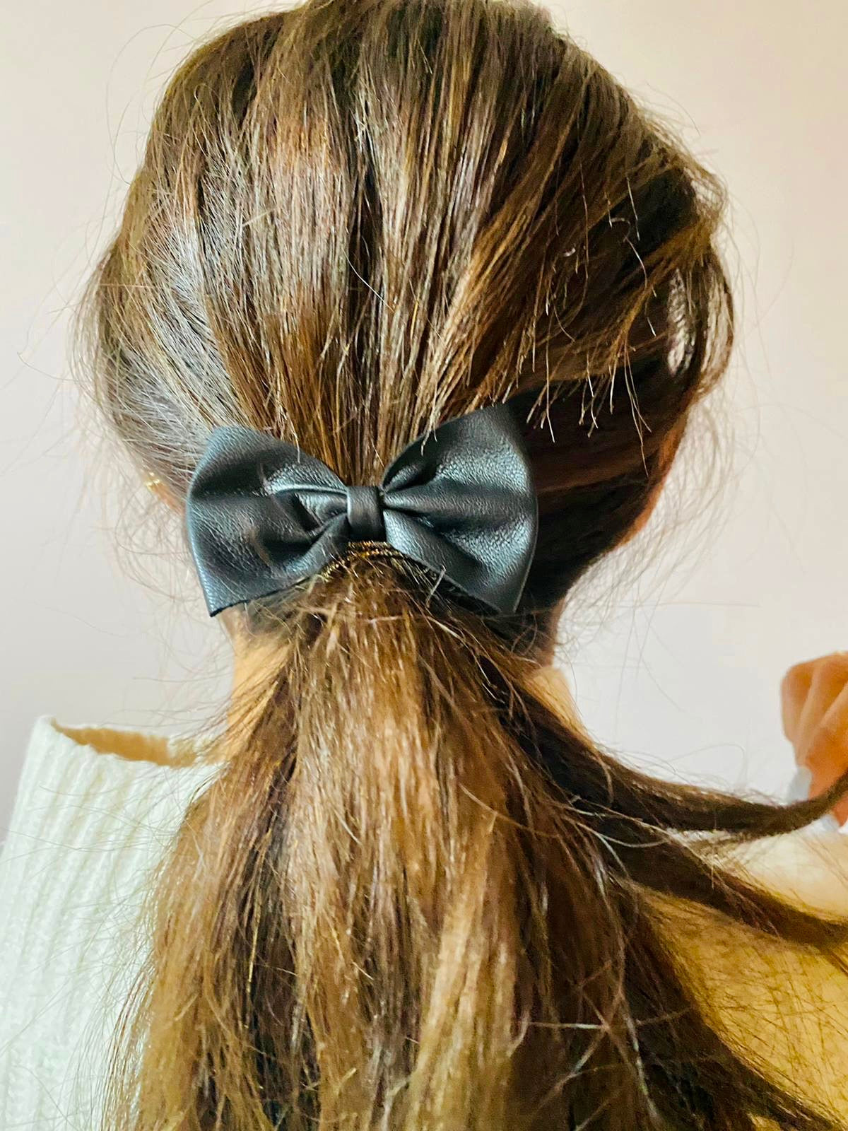 Rowena leather hair bow